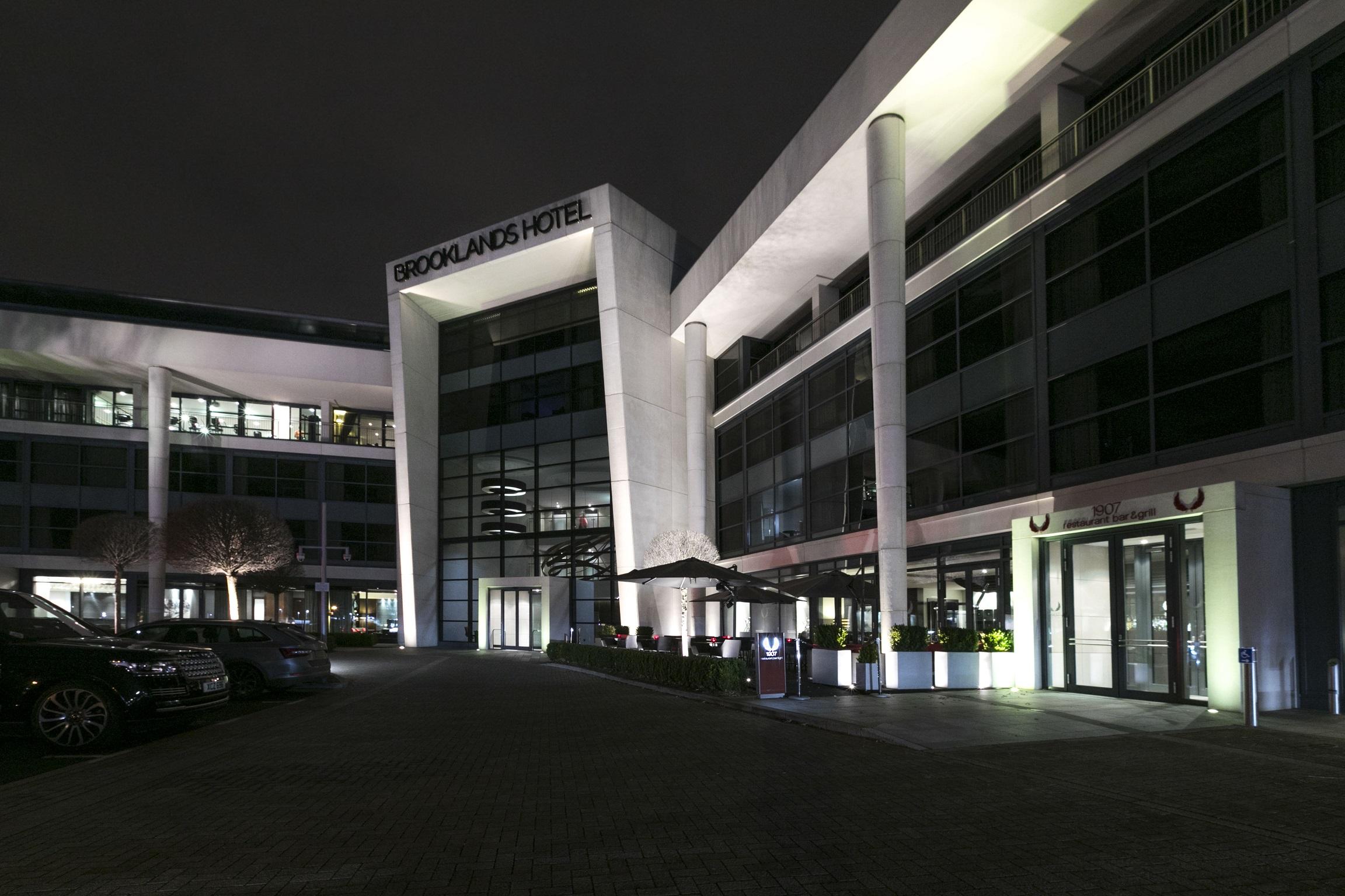 Brooklands Hotel & Spa Weybridge Exterior foto